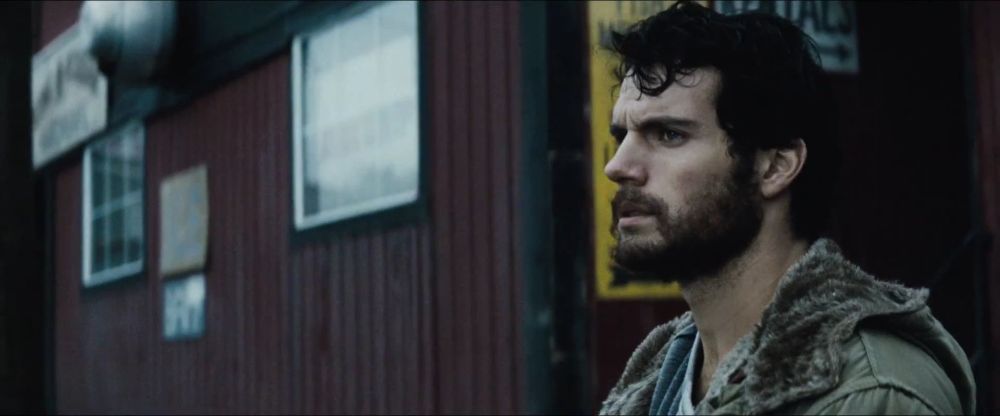 Man-of-Steel-Trailer-Images-Henry-Cavill-as-Clark-Kent